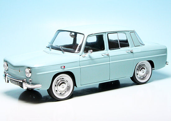 Renault 8 Major lightbl.